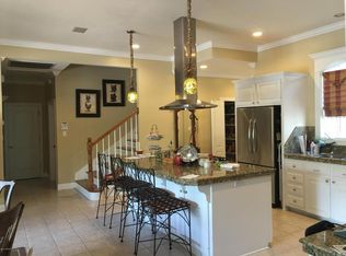 106 Oak Ter, Lafayette, LA 70508