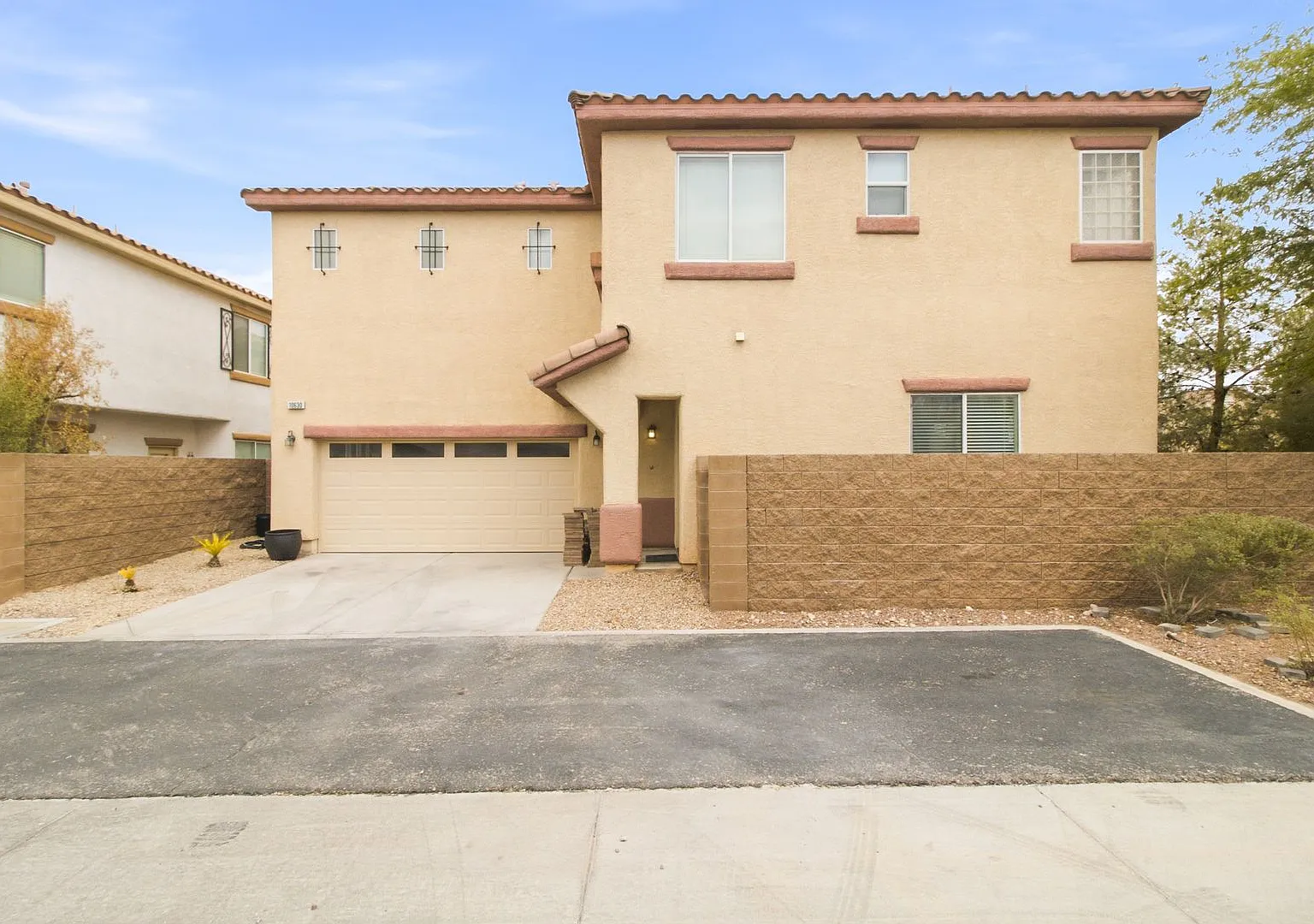 Inviting 3-Bedroom Home with Oversized Loft in Gated Southwest Community — Photo 2