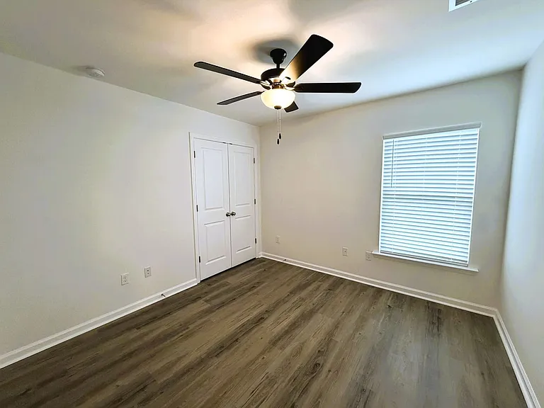 3734 Meadow Vista Ln — Photo 24