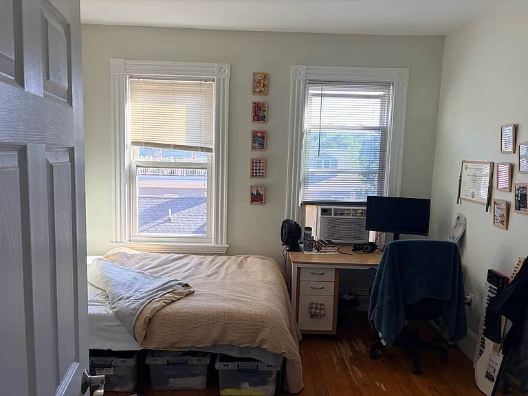 231 Norfolk St #6 — Photo 2