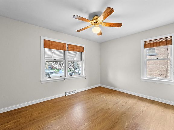 5th image of 11457 S Homan Ave