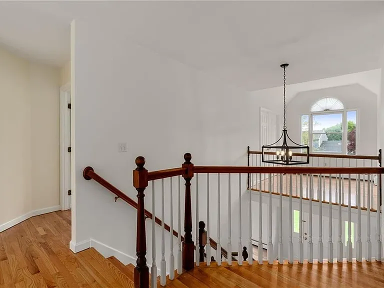 43 Bluegrass Dr — Photo 22
