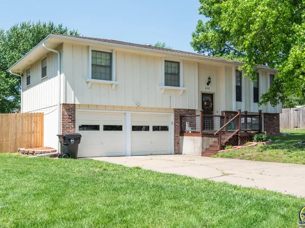 6545 SW 26th Ct, Topeka, KS 66614