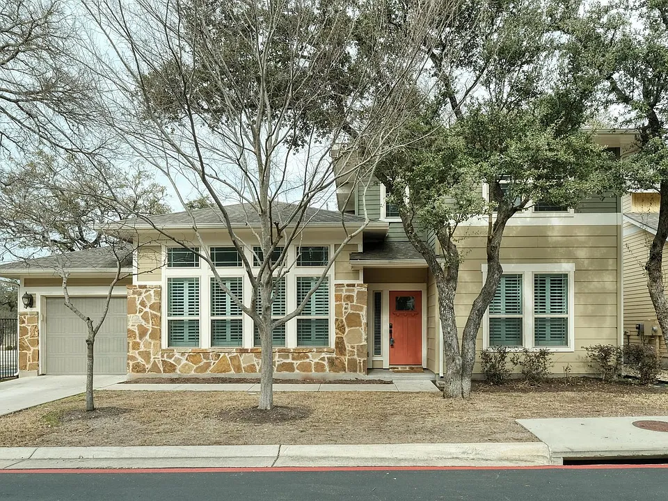 11233 Avery Station Loop