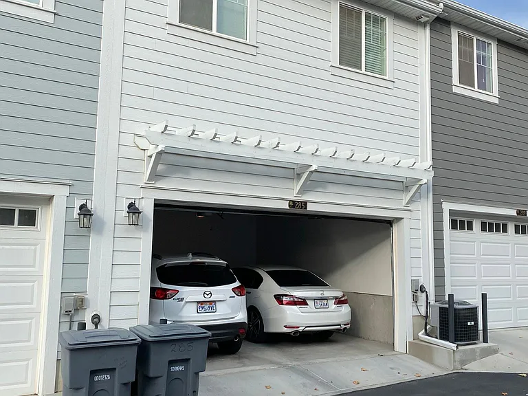 285 E 340 N — Photo 2