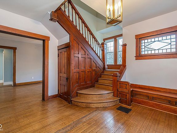 3rd image of 373 S Burgess Ave