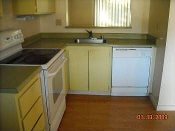 2nd image of 553 Crystalberry Ter