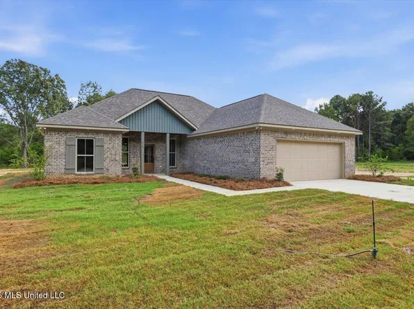215 Vernon Jones Ave, Brandon, MS 39047