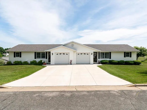 915 Rose STREET, Cashton, WI 54619
