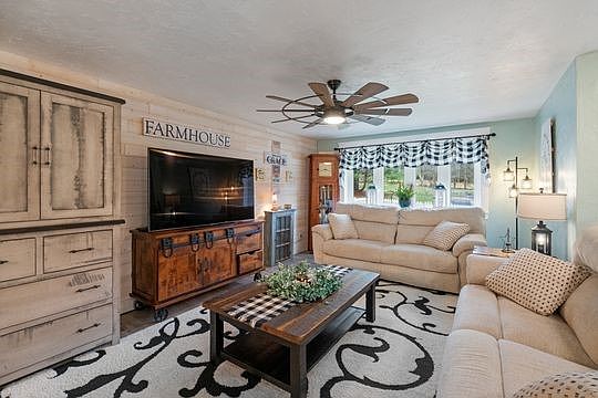 2nd image of 1509 Orchard Dr