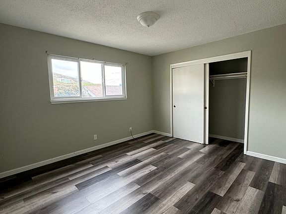 5th image of 717 Linden Ave APT 2