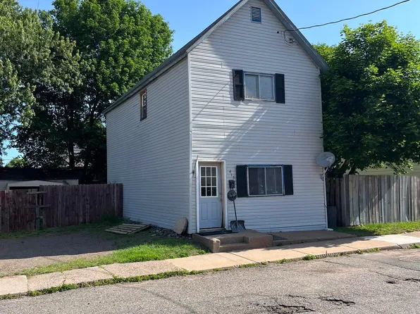 415 E High St, Ishpeming, MI 49849