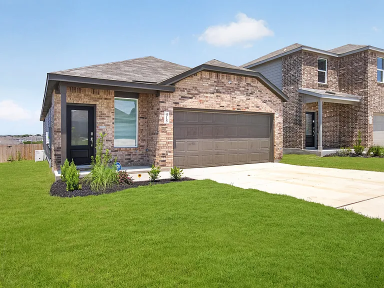 415 Kayden Ct — Photo 2