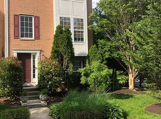 5076 Kemsley Ct, Rosedale, MD 21237