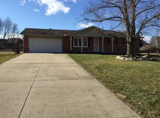 2450 Rosewood Dr, Troy, OH 45373