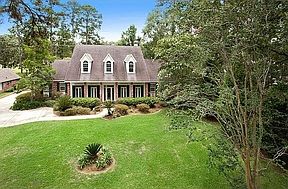 1st image of 105 Riverwood Dr