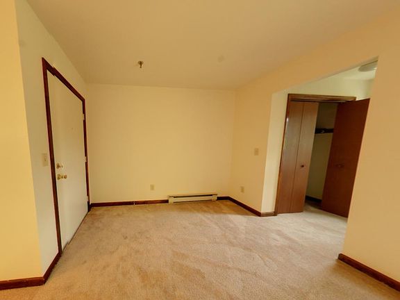 4th image of 1949 Western Ave #308