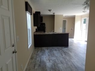 135 Rampart Ln, Fayetteville, GA 30214