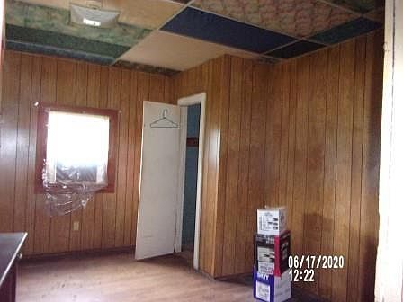 5th image of 28 Pearl St