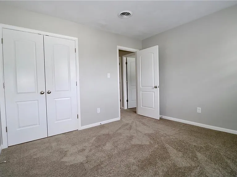 395 Terrace Ave #103 — Photo 4