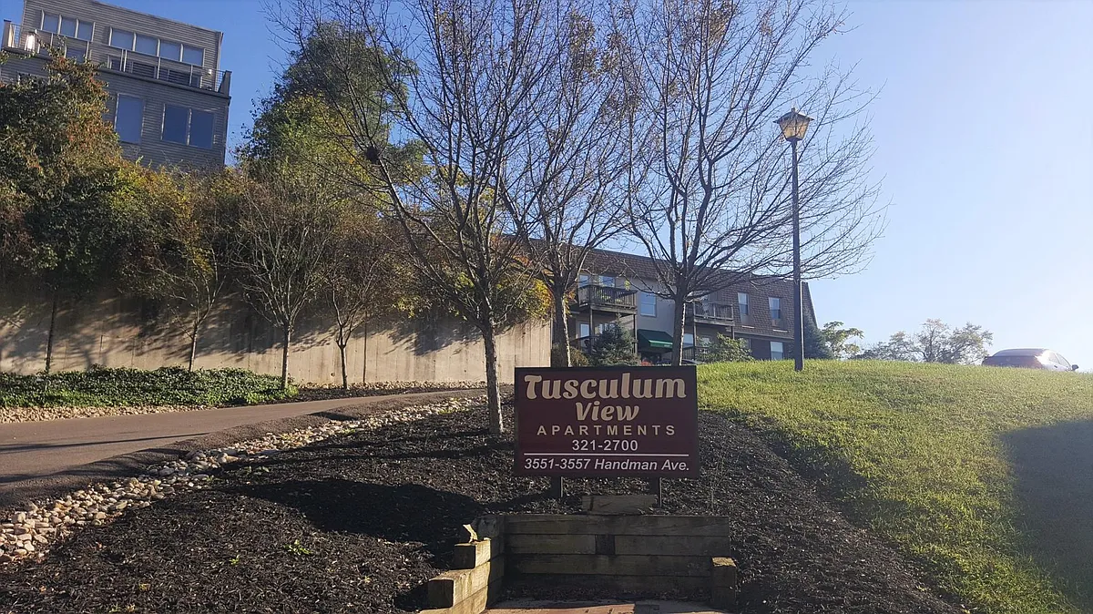 Building Photo - Tusculum View