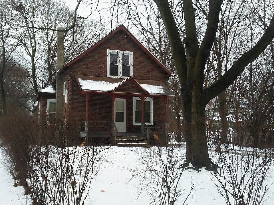 2nd image of 820 Charlotte Ave