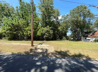 428 Maple St, Camden, AR 71701