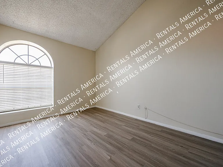 3921 W Ivanhoe St #176 — Photo 27