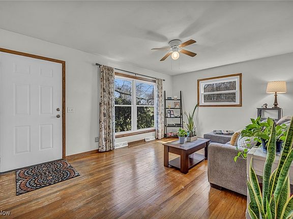 5th image of 13872 Allison Dr
