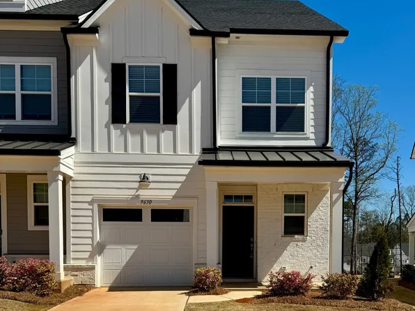 9630 Munsing Dr, Charlotte, NC 28269