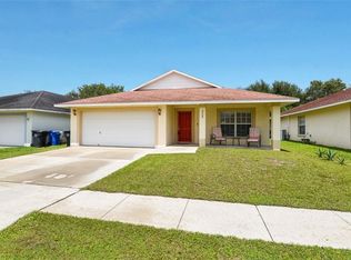 2208 Unity Village Dr, Ruskin, FL 33570