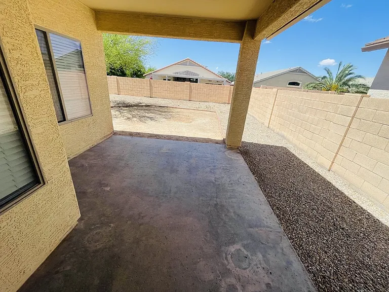 37078 W Mondragone Ln — Photo 13