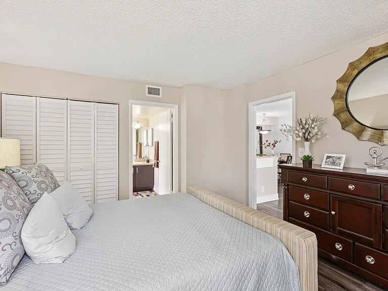 Legacy at Coconut Creek — Photo 19