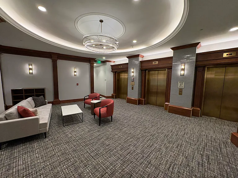 360 W Washington Ave #1001 — Photo 20