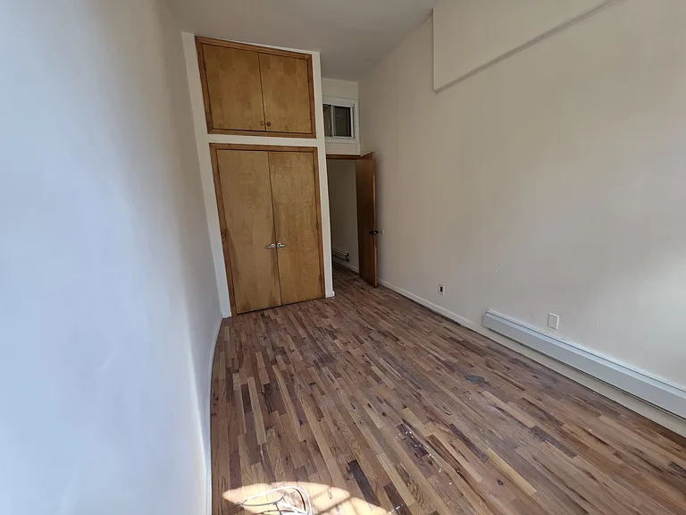 84 George St #1R — Photo 8