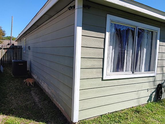 4th image of 13719 Corrigan Dr
