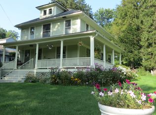 406 N Turnpike Rd, Dalton, PA 18414