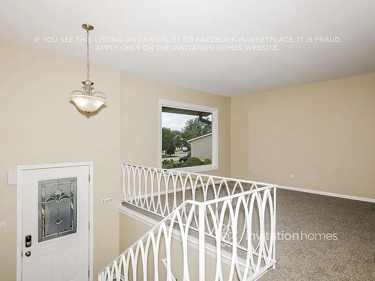 1381 Alberta Ct — Photo 5