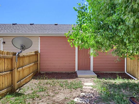 Enjoy the beautiful Colorado outdoors on your private patio!