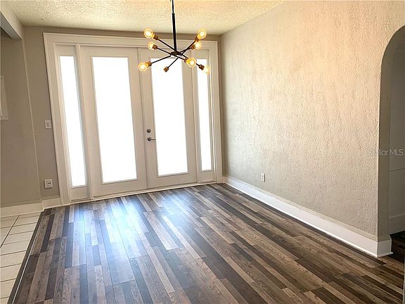 3rd image of 317 W King St