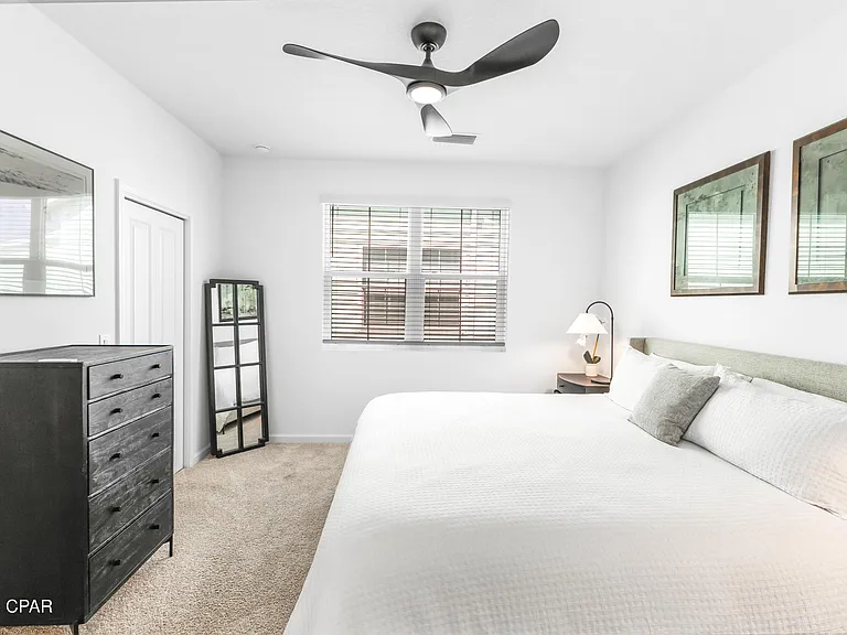 8678 Weekend Dr — Photo 21
