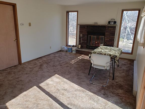 5th image of 1740 Gordon Ln