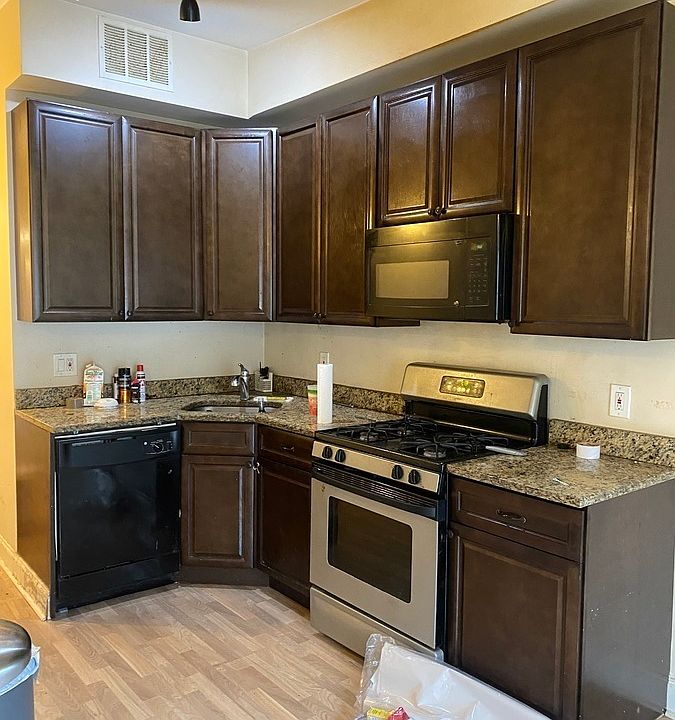 1st image of 1933 S 17th St Floor 2