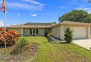 329 SE Oakridge Dr