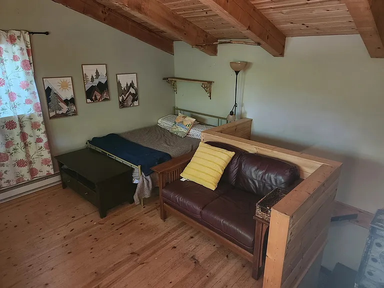 18 Cowan Ln — Photo 7