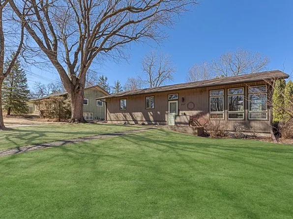 307 Cherry St, Northfield, MN 55057