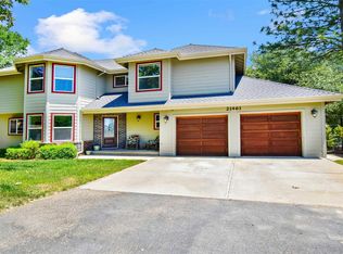 21461 Apple Hill Dr, Sonora, CA