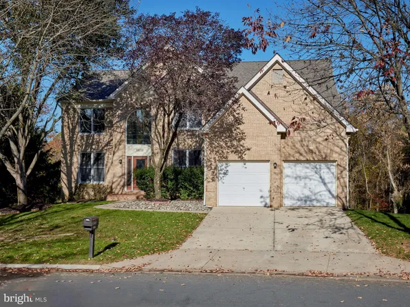 10211 Daphney House Way, Rockville, MD 20850