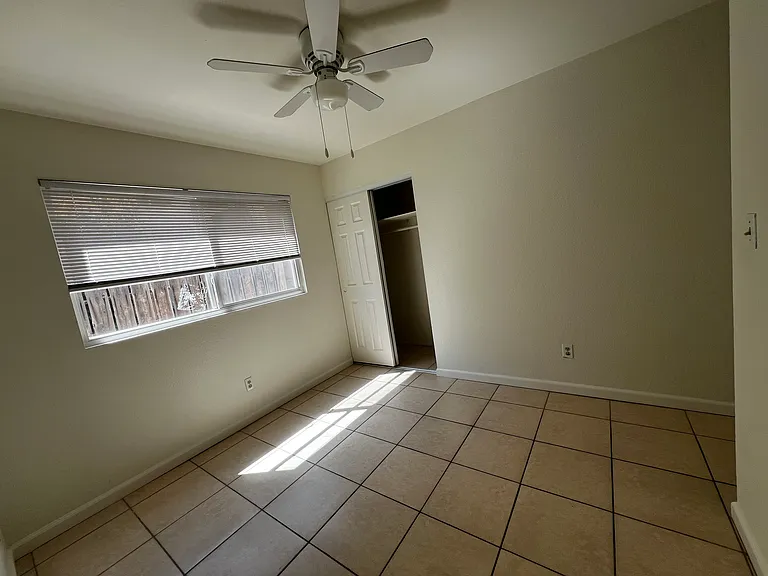 13050 Wanesta Dr — Photo 4