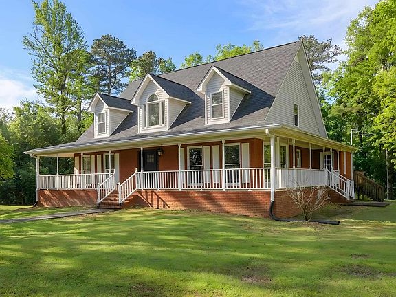 2nd image of 3760 White Rd